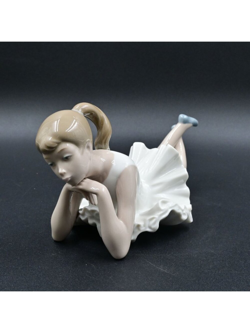 Llaro NAO Pensive Ballet Ballerina Figurine Spanish Porcelain Vintage